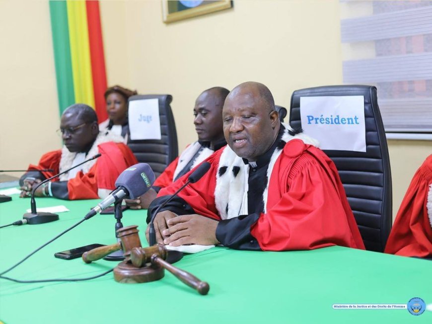 Mali : six proches de l'ancien président de transition Bah N'Daw jugés pour « tentative de complot »